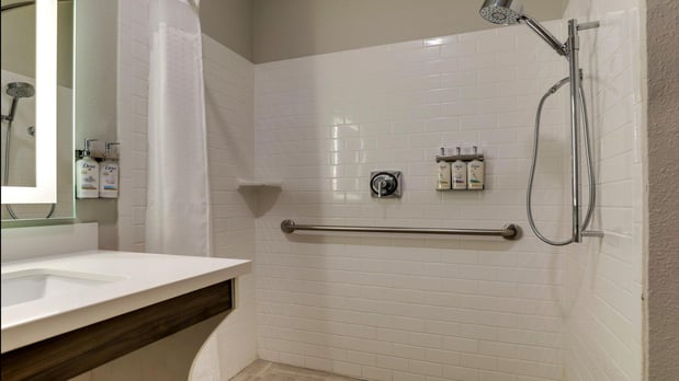 Images Holiday Inn Express Kenner - New Orleans Airport by IHG