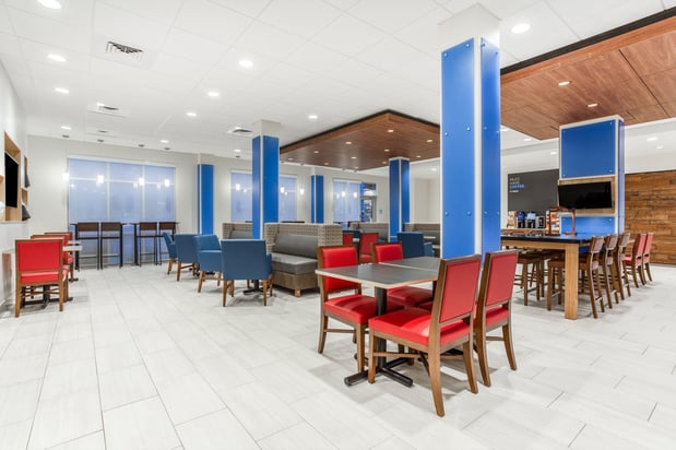 Images Holiday Inn Express & Suites Ottawa by IHG