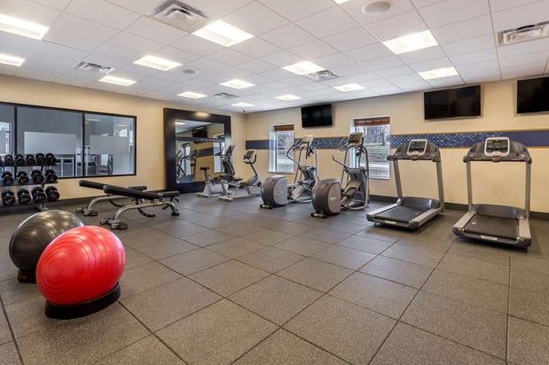 Images Hampton Inn & Suites Newport/Cincinnati