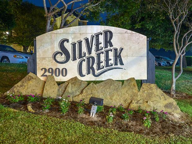 Images Silver Creek Apartments
