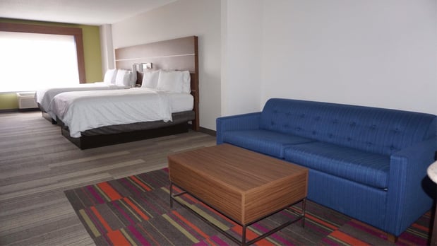 Images Holiday Inn Express & Suites Greensboro-East by IHG