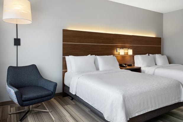 Images Holiday Inn Express & Suites Madison West - Middleton by IHG