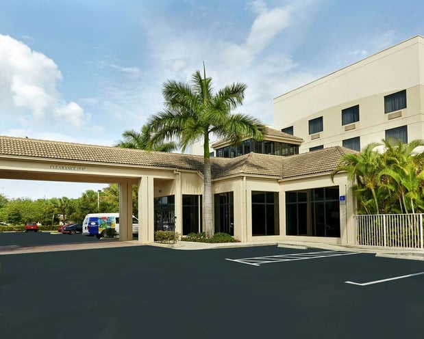 Images Hilton Garden Inn West Palm Beach Airport