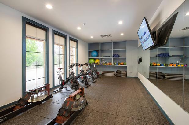 Images The Flats at Norman