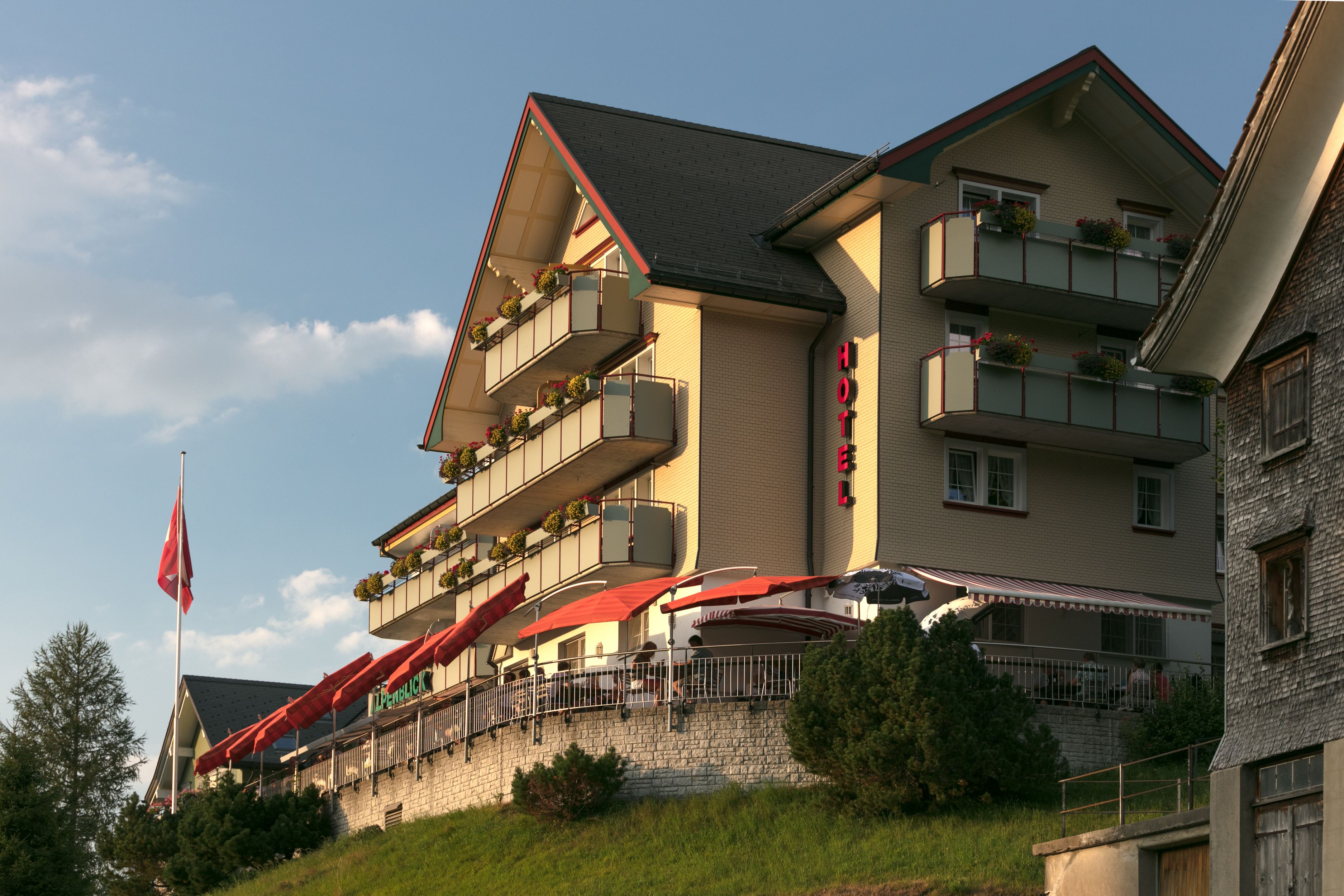 Bilder Hotel und Speiserestaurant Alpenblick