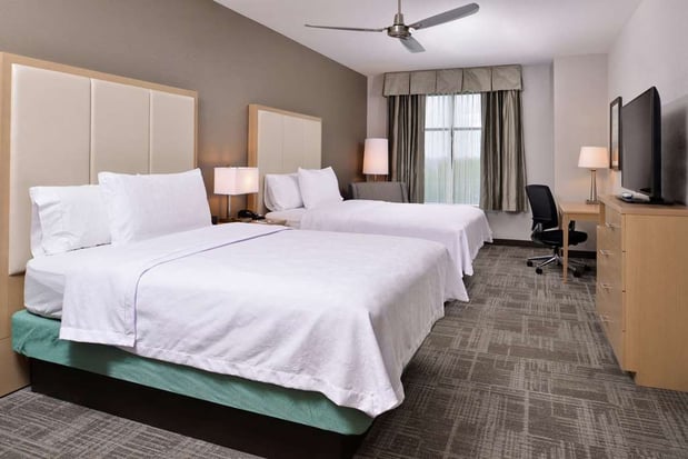 Images Homewood Suites by Hilton Des Moines Airport