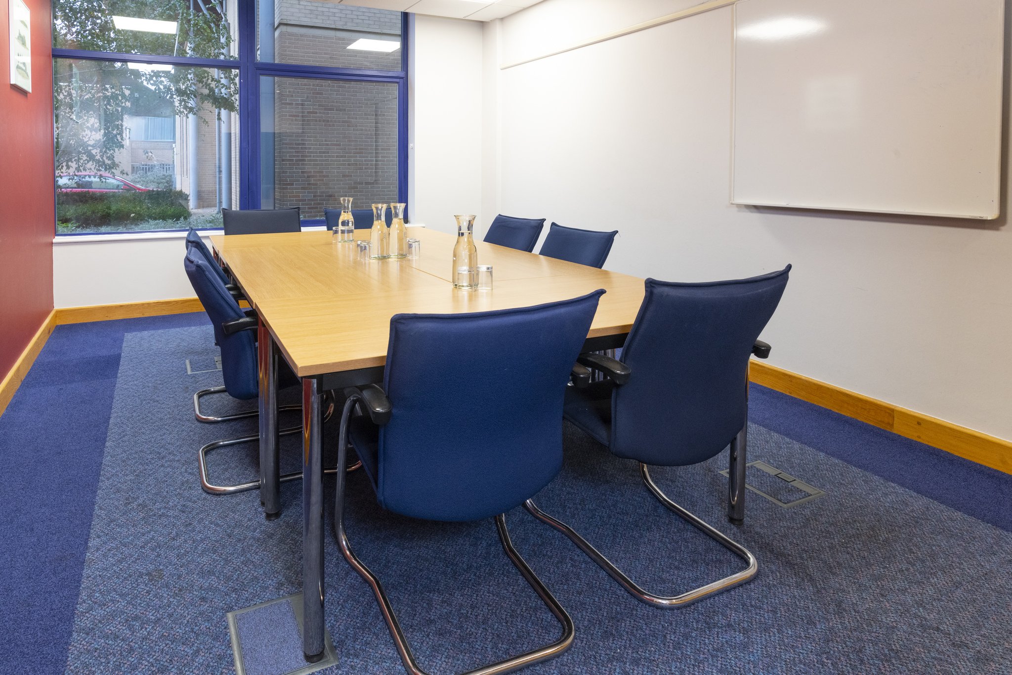 Images Holiday Inn Express Milton Keynes by IHG