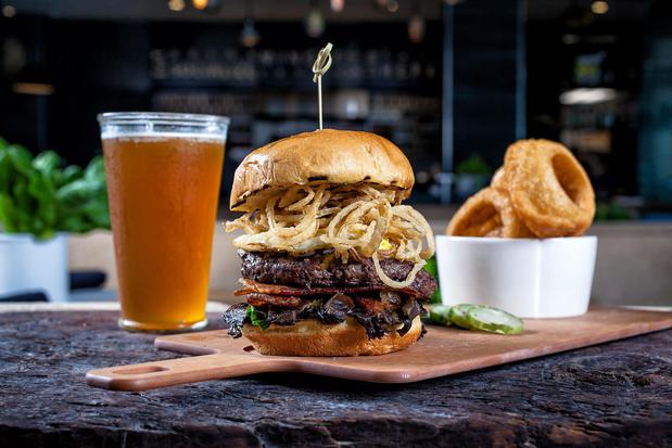 Images BRGR Kitchen & Bar - Treasure Island Beach Resort