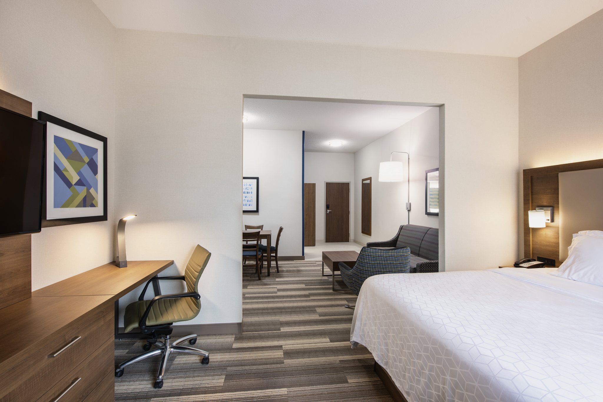 Images Holiday Inn Express & Suites Saskatoon Centre by IHG