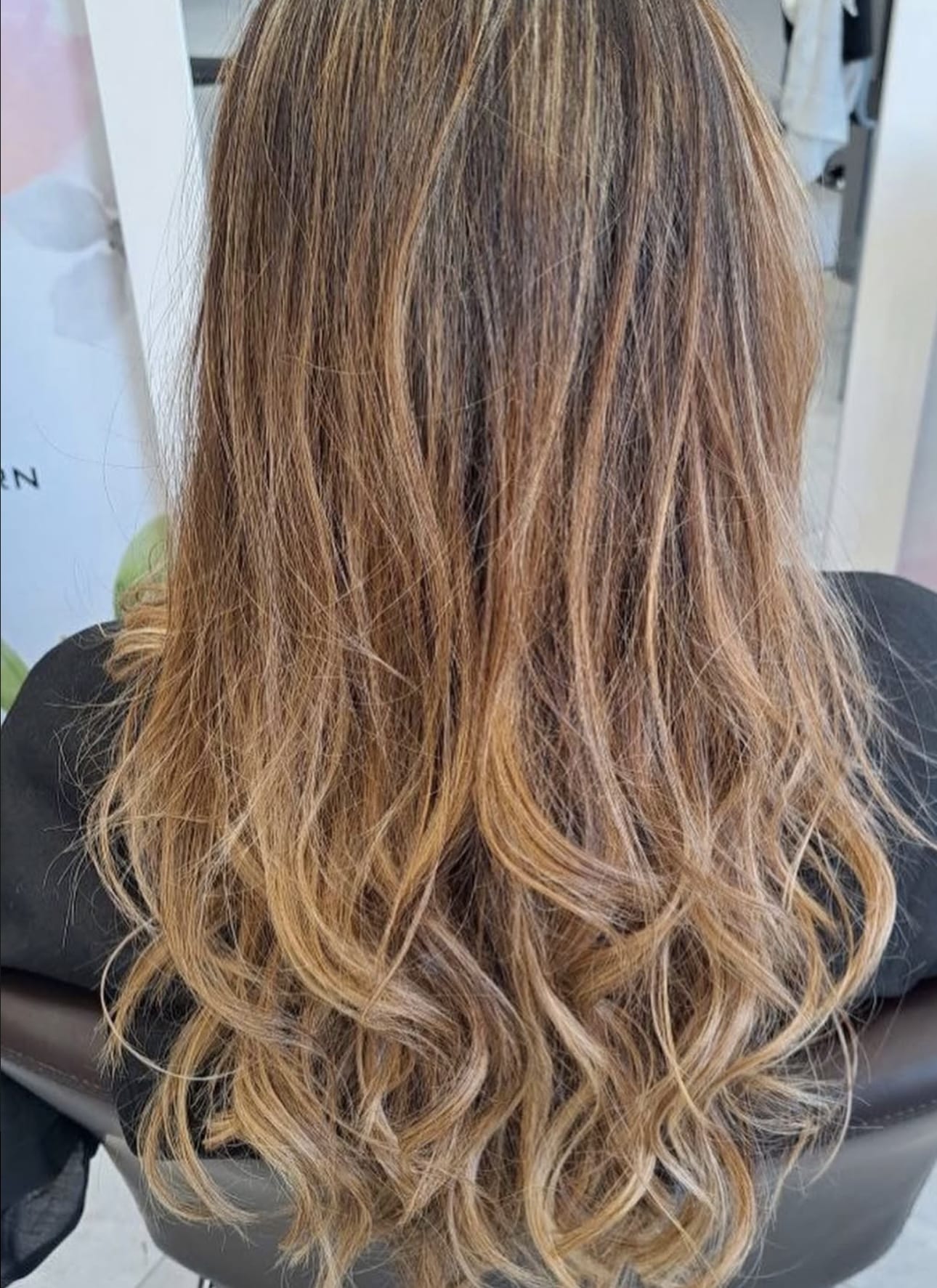 Images Staff Modern Peluquerías Valencia