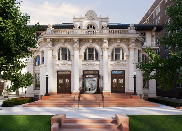 Images O.C. Tanner Jewelers