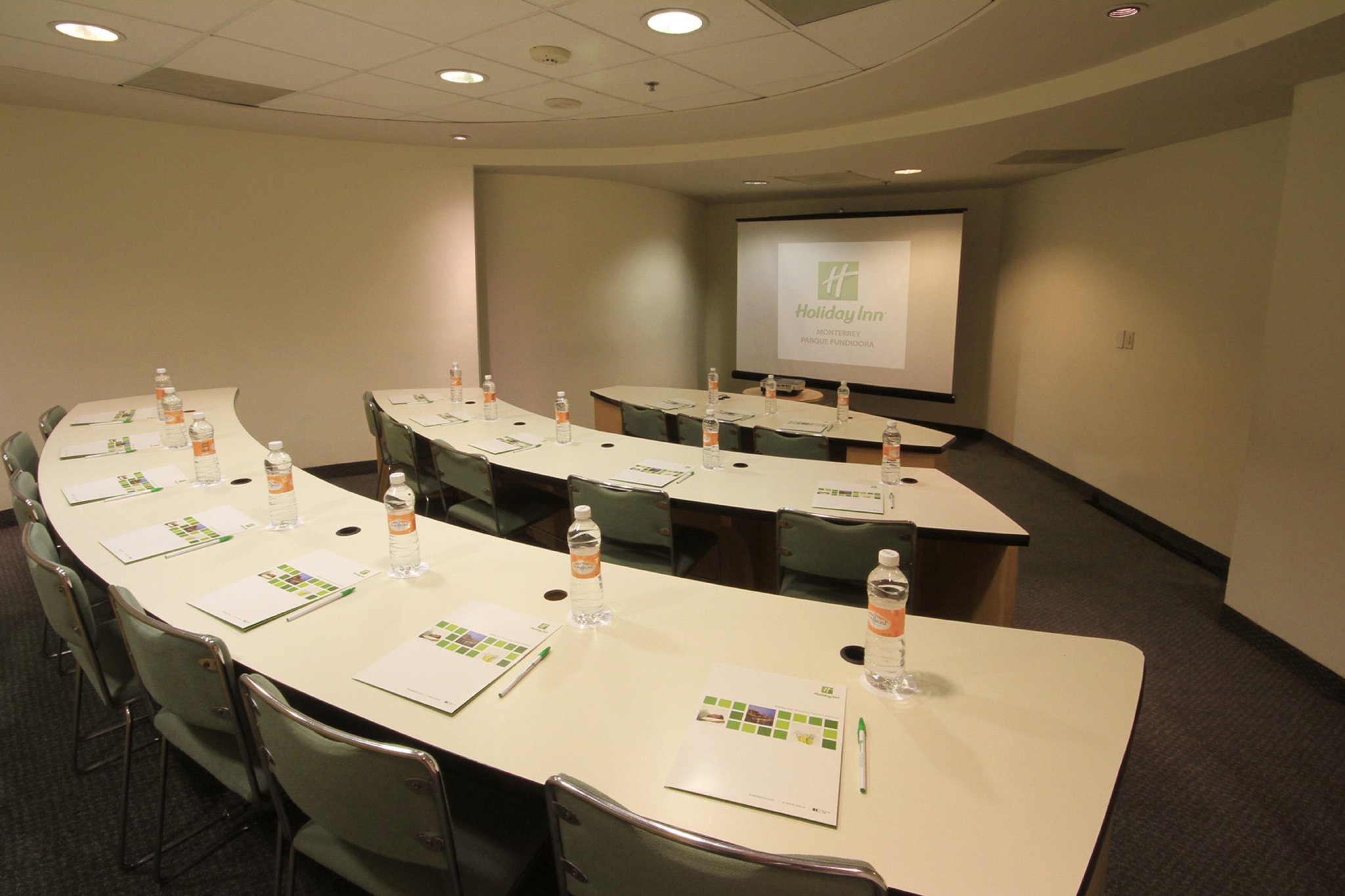 Images Holiday Inn Monterrey-Parque Fundidora by IHG