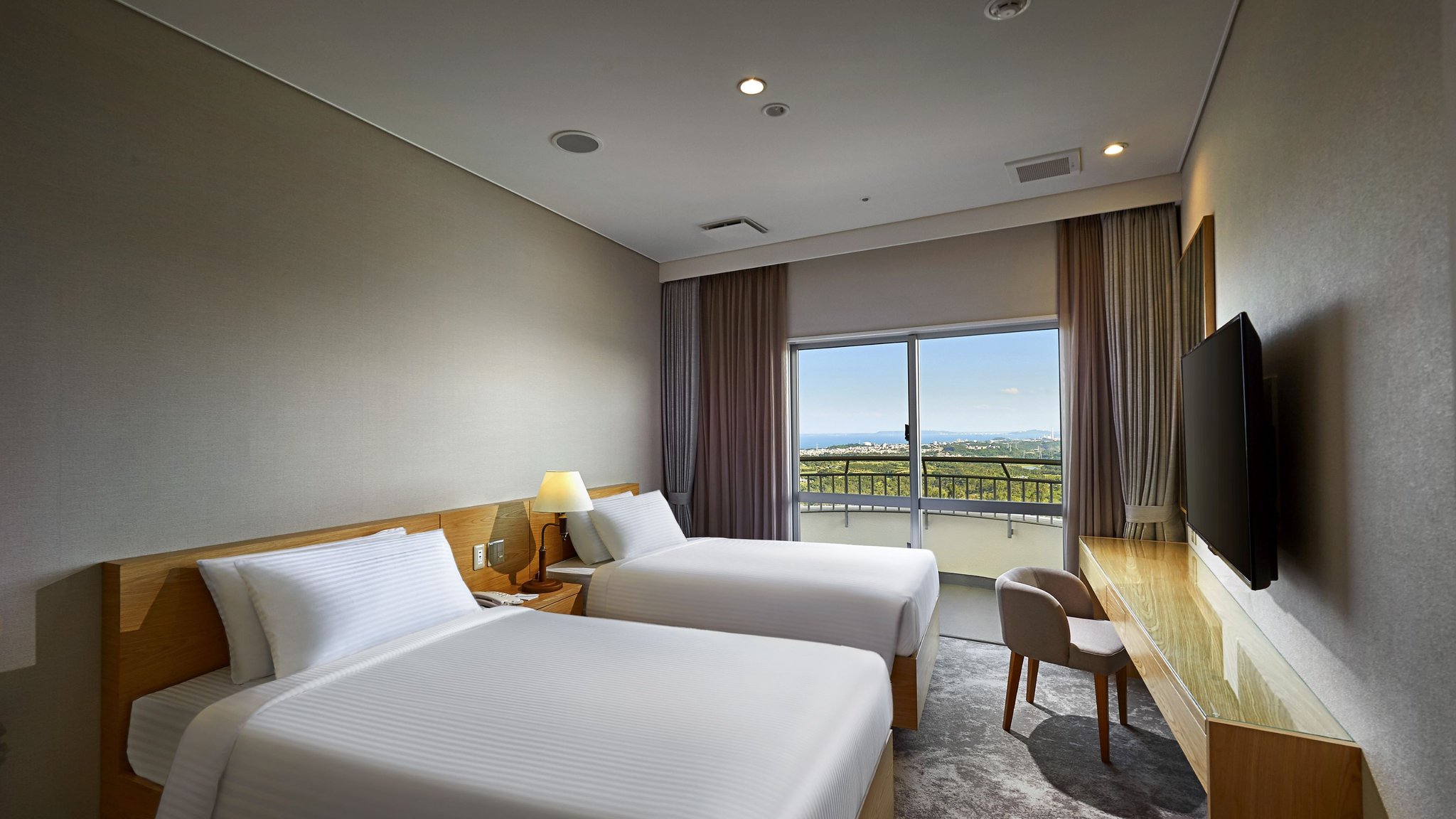 Images ANA Crowne Plaza Resort Okinawa Uruma Hills by IHG