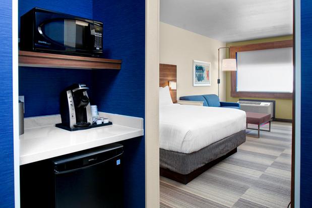 Images Holiday Inn Express & Suites Houston NW - Cypress Grand Pky, an IHG Hotel