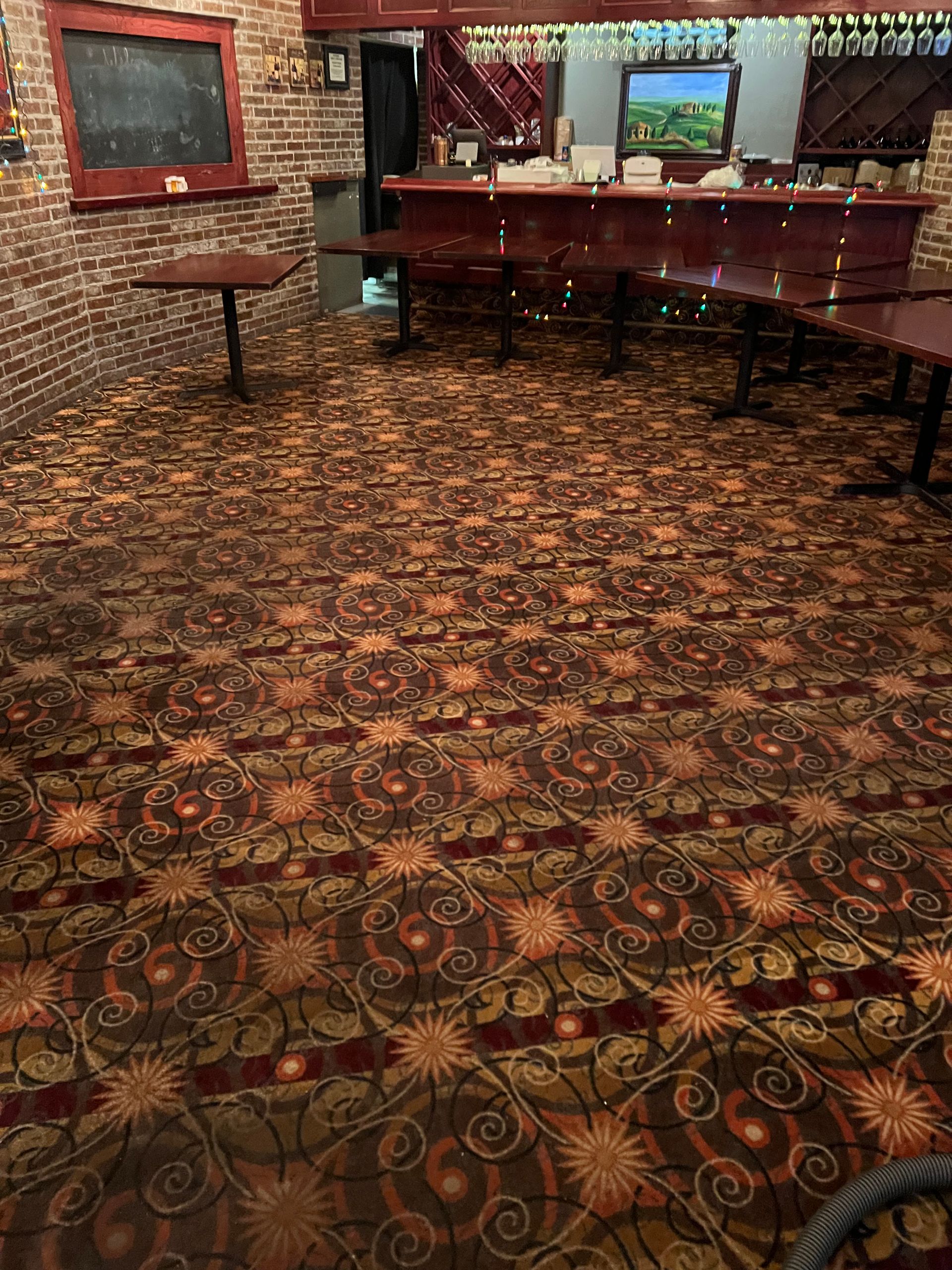 Challenger Carpet Cleaning Image