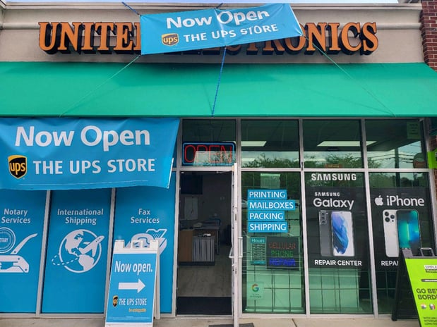 Images CoinFlip Bitcoin ATM - The UPS Store (Charlotte)