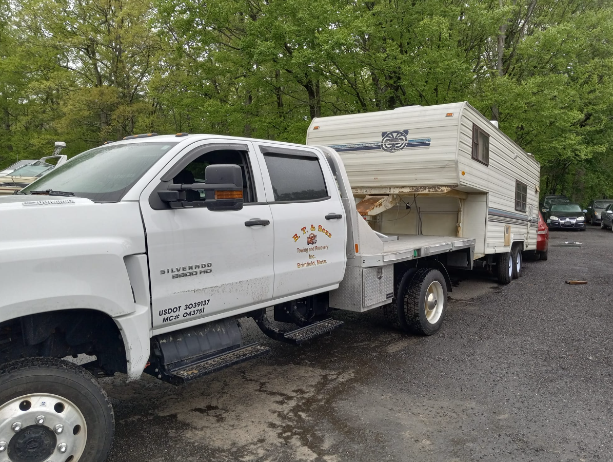 Contact us for Towing Services!