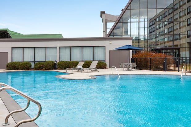 Images Holiday Inn Virginia Beach - Norfolk by IHG