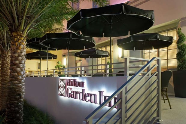 Images Hilton Garden Inn Miami South Beach