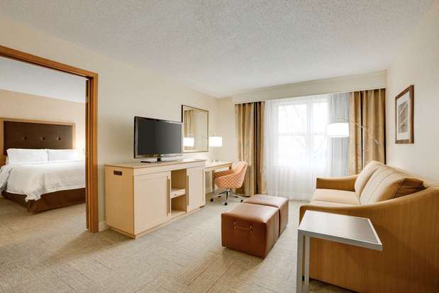 Images Hampton Inn & Suites Cleveland/Independence