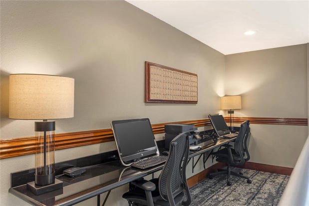 Images Best Western Plus Plaza by the Green