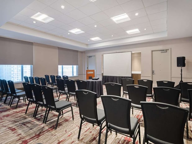 Images Hilton Garden Inn Chicago Downtown/Magnificent Mile