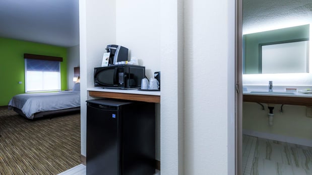 Images Holiday Inn Express Osage Beach - Lake of the Ozarks by IHG