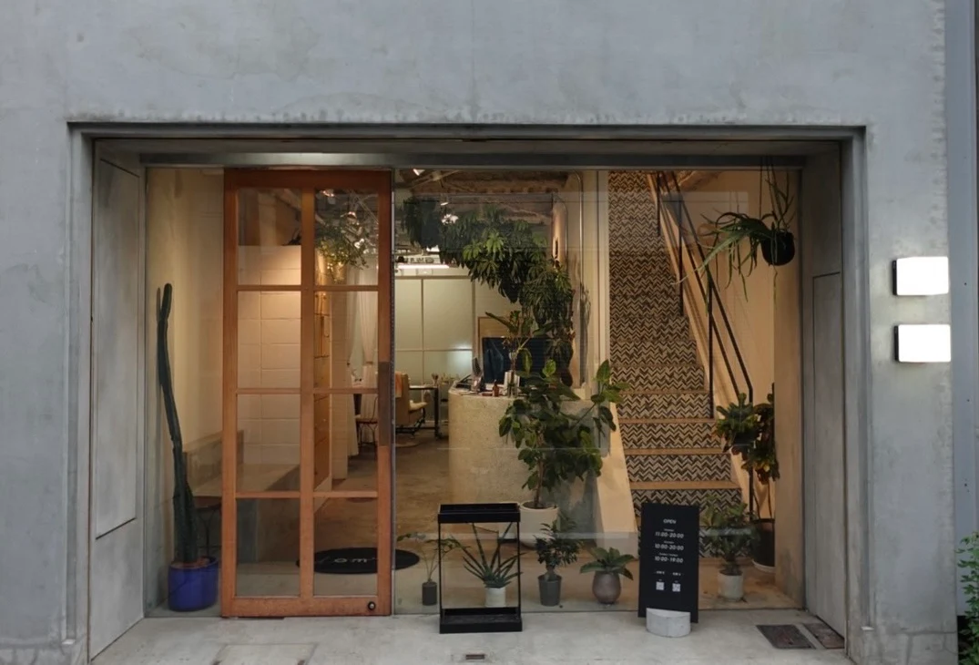 Images om's eye. まつ毛パーマ　マツエク　ネイル【オムズアイ】