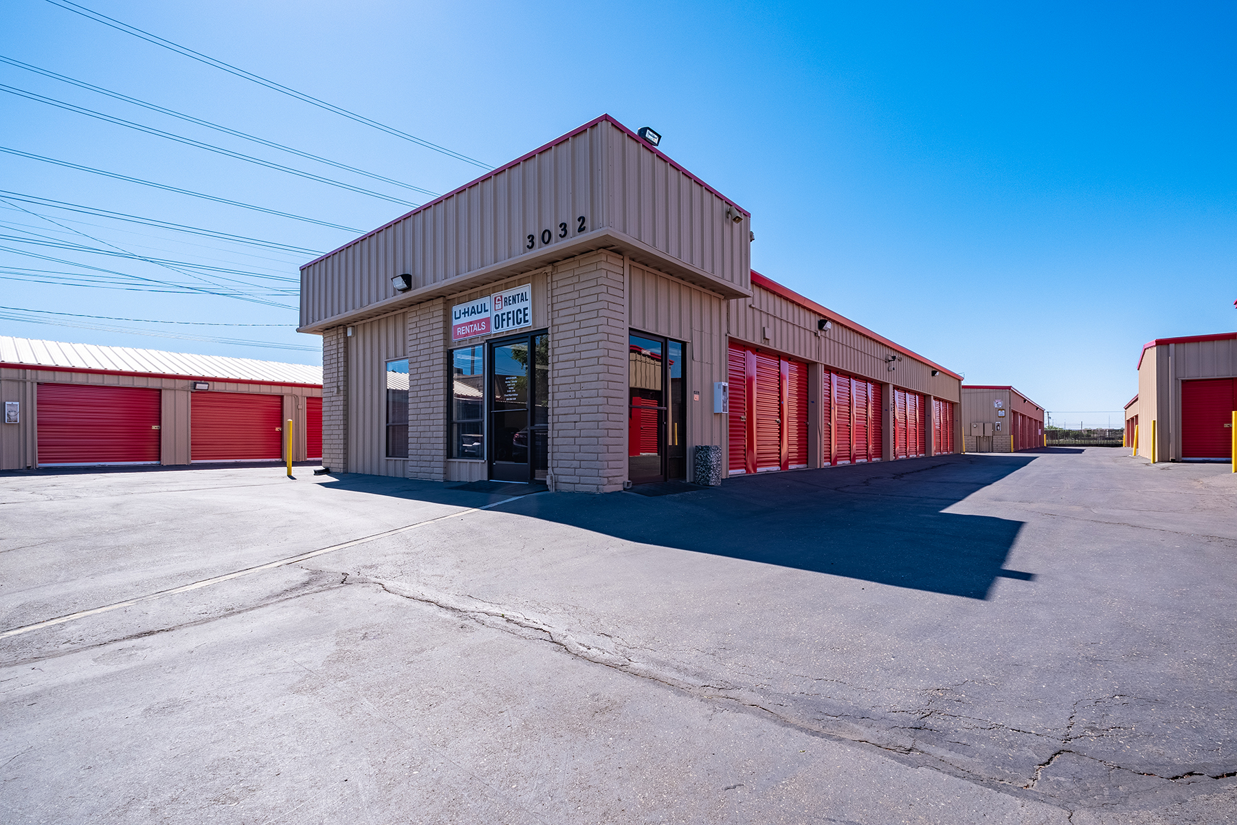 Self Storage in Ceres, CA.