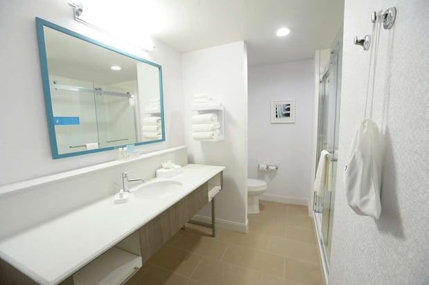 Images Hampton Inn & Suites Oklahoma City/Quail Springs
