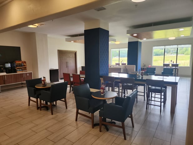 Images Holiday Inn Express & Suites Heber Springs by IHG