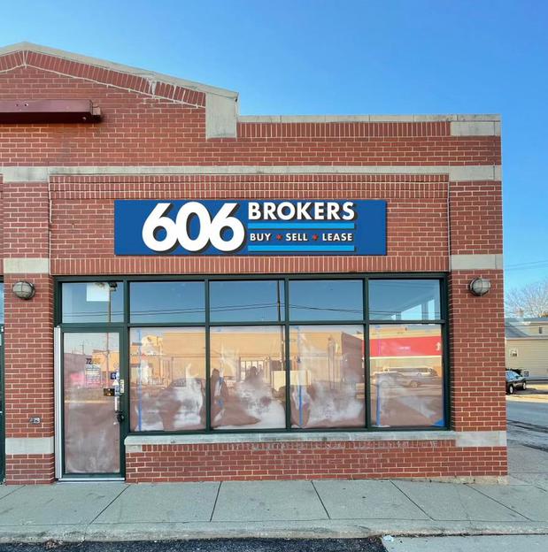 Images 606 Brokers