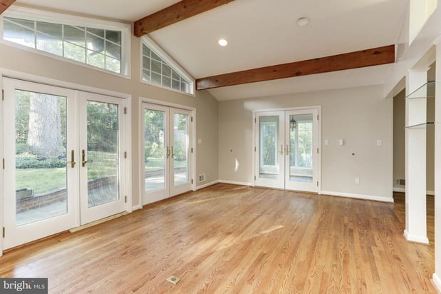 Images Jim Bim of Winning Edge Real Estate