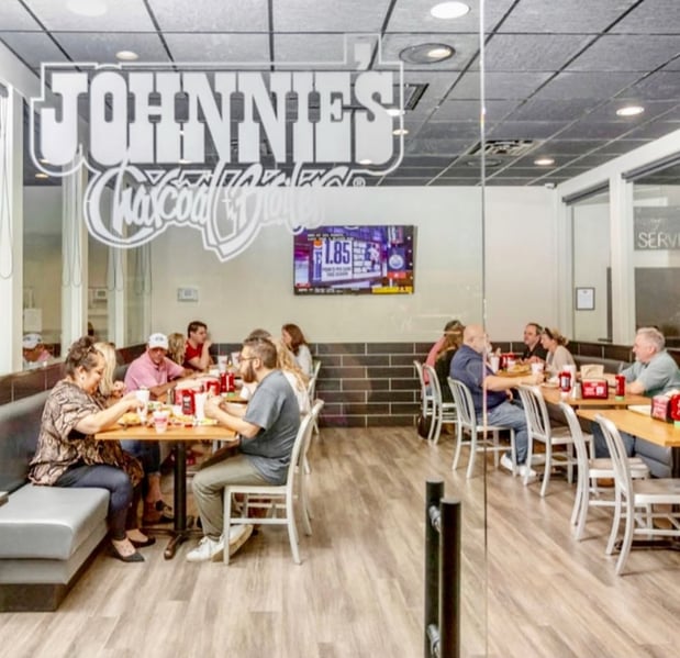 Images Johnnie's Charcoal Broiler