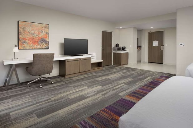 Images Hilton Garden Inn Columbia Airport
