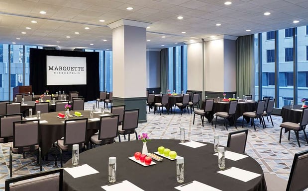 Images The Marquette Hotel, Curio Collection by Hilton
