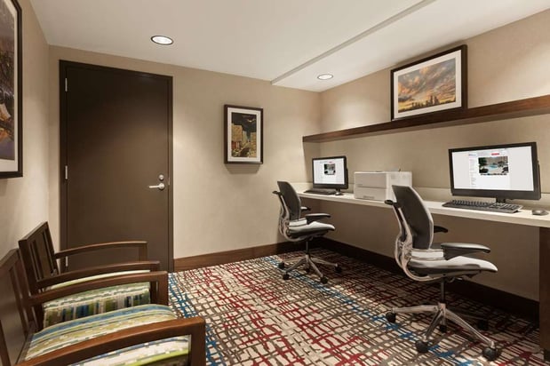 Images Hilton Garden Inn Charlotte/SouthPark