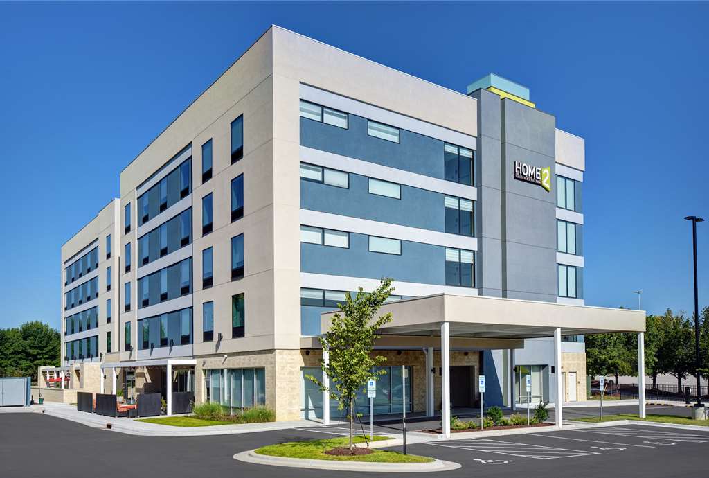 Home2 Suites by Hilton Raleigh North I-540 - Raleigh, NC 27616 - (919)758-8013 | ShowMeLocal.com