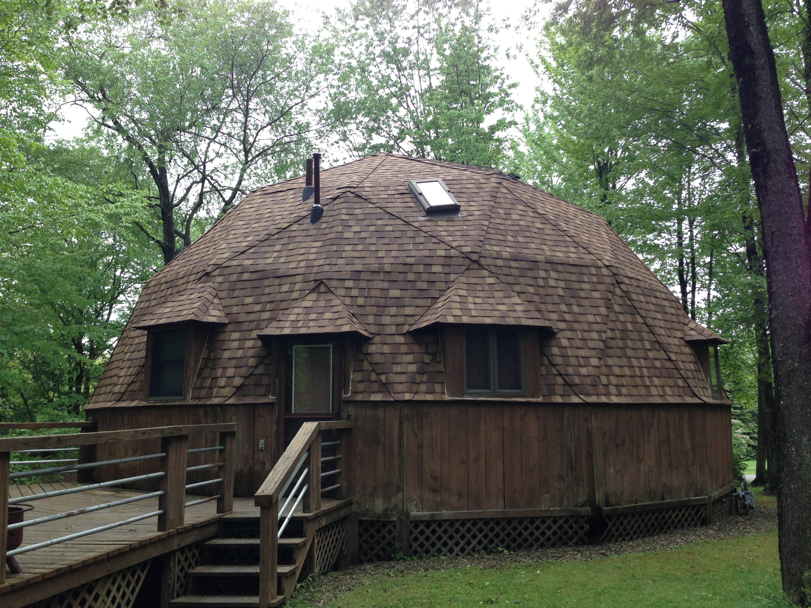Need a new roof for you Geodesic dome?  No problem for Daugherty Roofing 814.  Quotes are always free.
