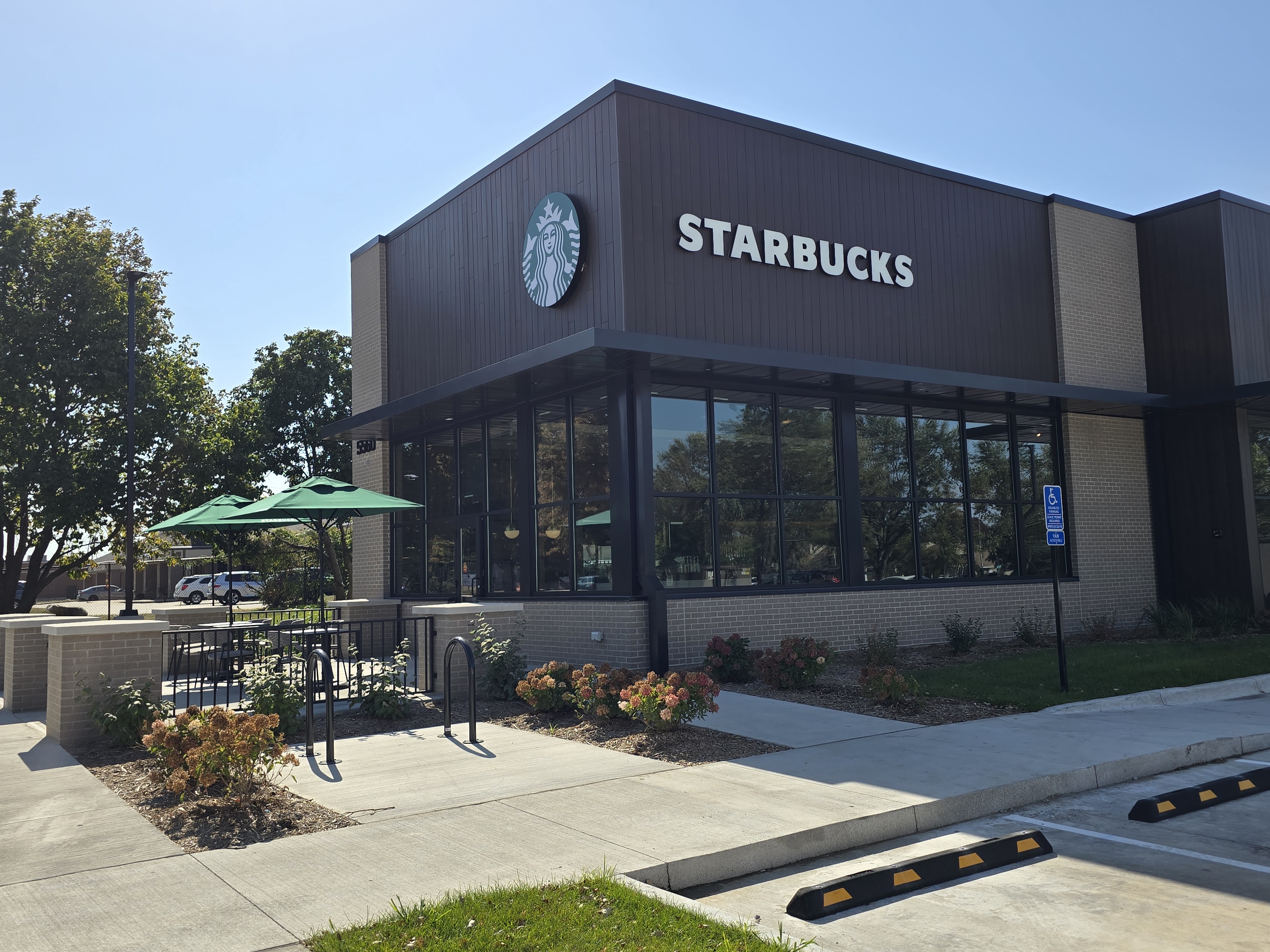 TPO Roof on Starbucks in Johnston, IA