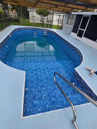 Images Paradise Palm Pools Inc