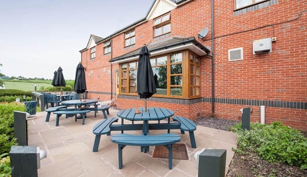 Premier Inn Winnersh Winnersh 08715 278000