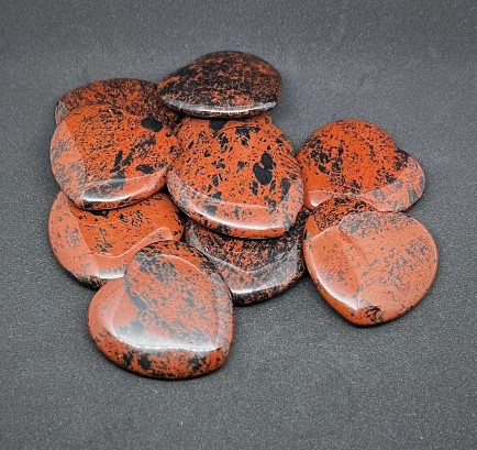 Images KyeBentley Crystals