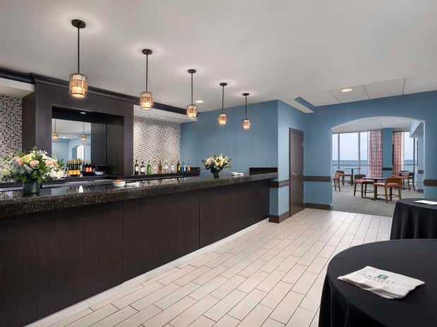 Images Embassy Suites by Hilton Myrtle Beach Oceanfront Resort