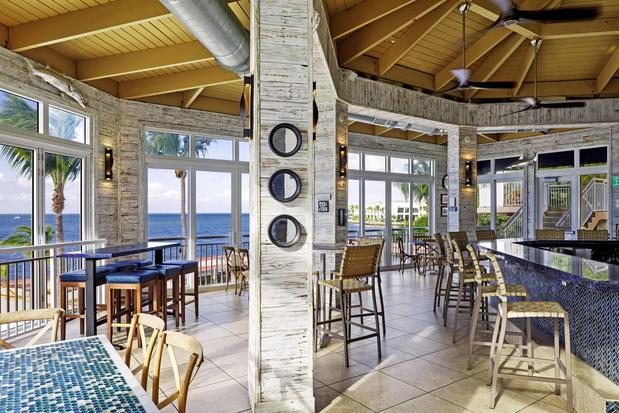 Images Gus' Grille - Reefhouse Resort & Marina