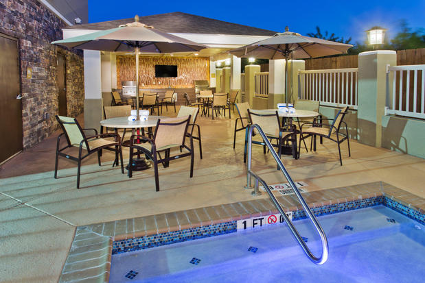Images Candlewood Suites Corpus Christi-Naval Base Area by IHG