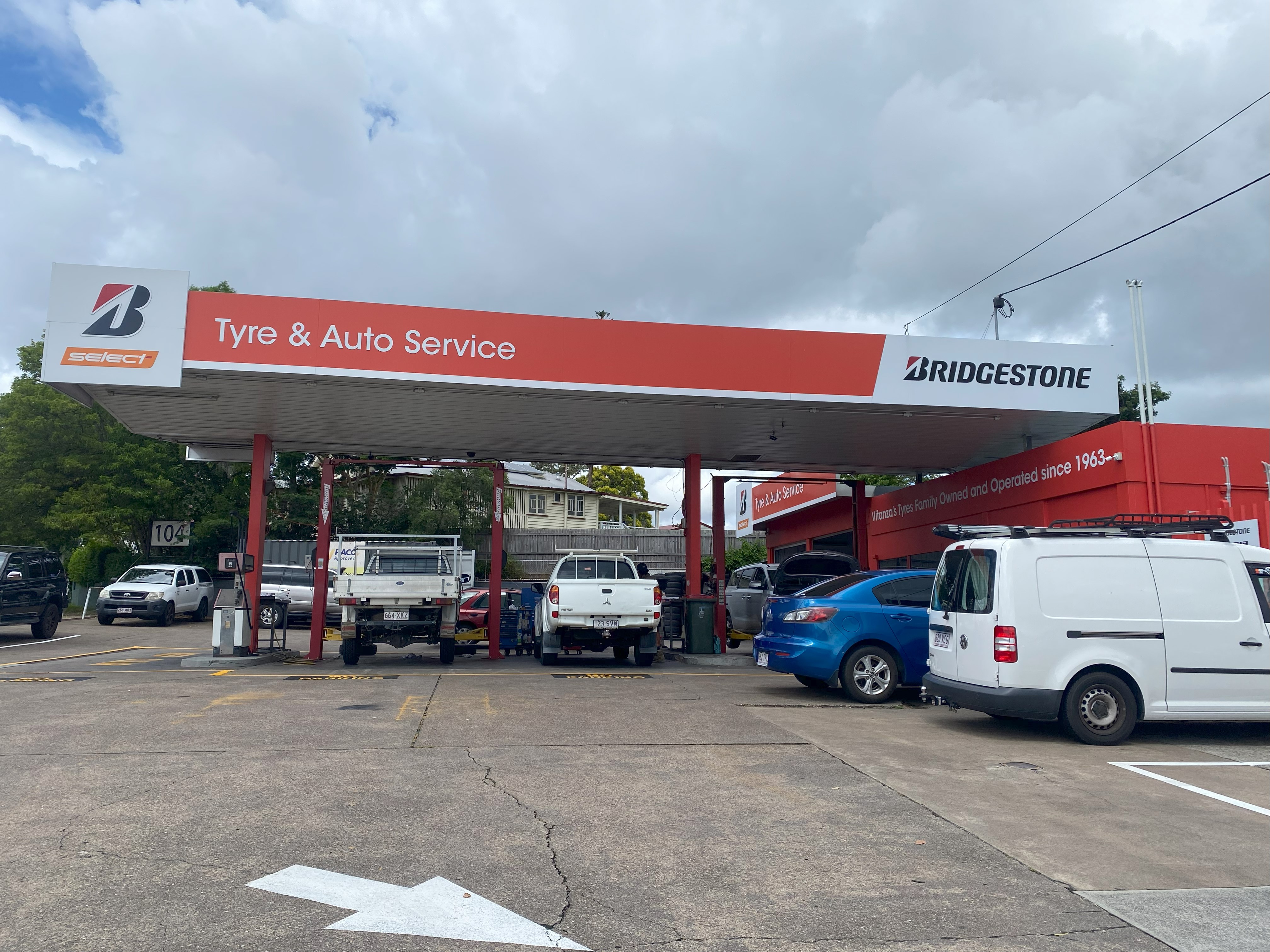 Images Bridgestone Select Tyre & Auto Coorparoo