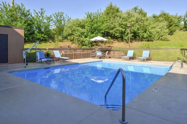 Images Hampton Inn Staunton