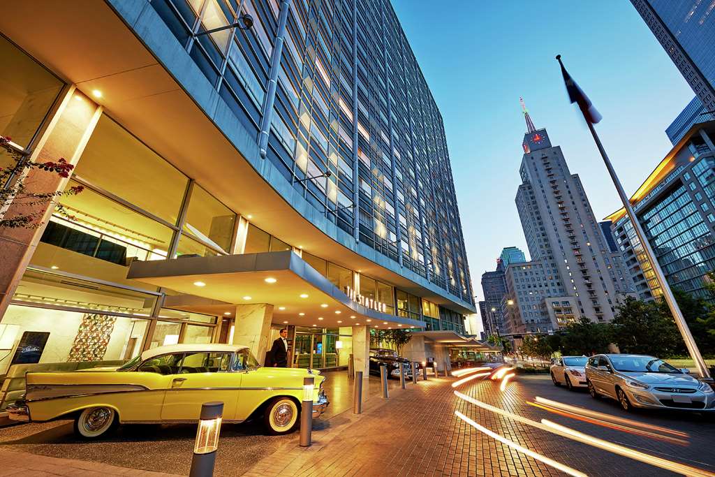 The Statler Dallas, Curio Collection by Hilton