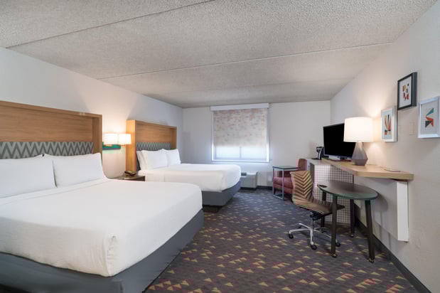Images Holiday Inn Atlanta/Roswell by IHG
